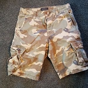 American eagle men's shorts